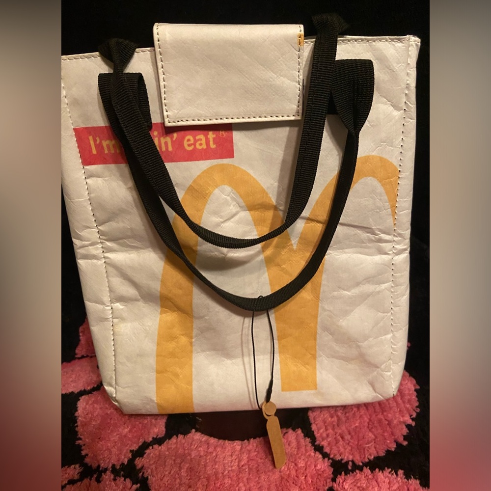 Brand new McDonald’s💋💋💋. SOLD 💋💋💋lunch bag keep hot food hot cold food
